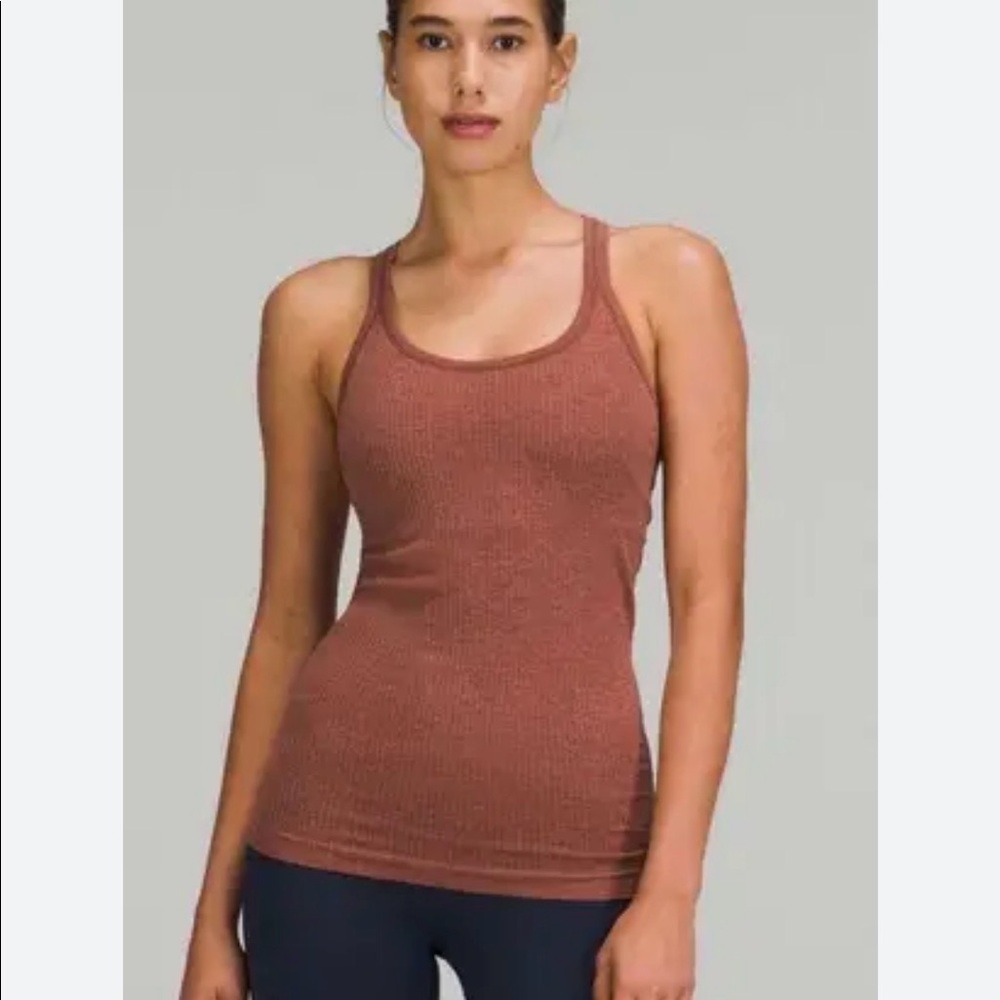 Lululemon Ebb to the street Tank